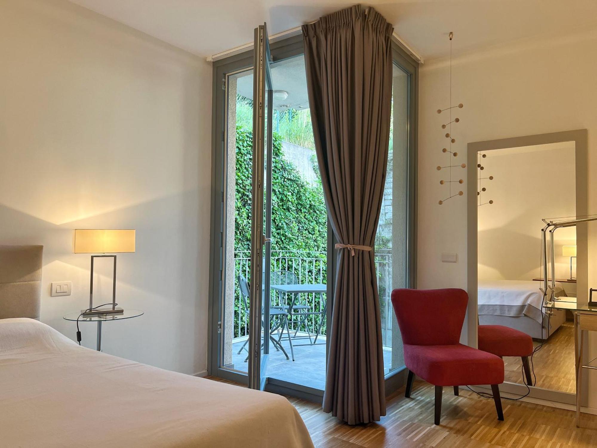 Residenza I Melograni - Suite 多马索 外观 照片